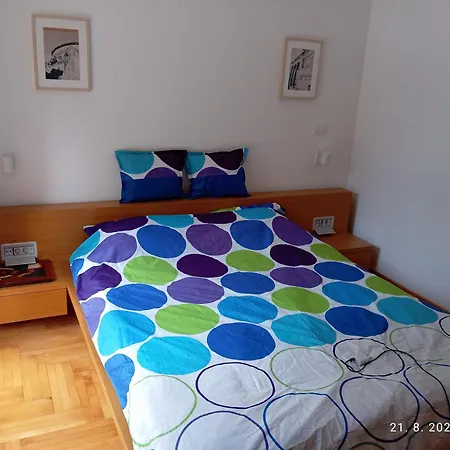 아파트 Zova Hemel